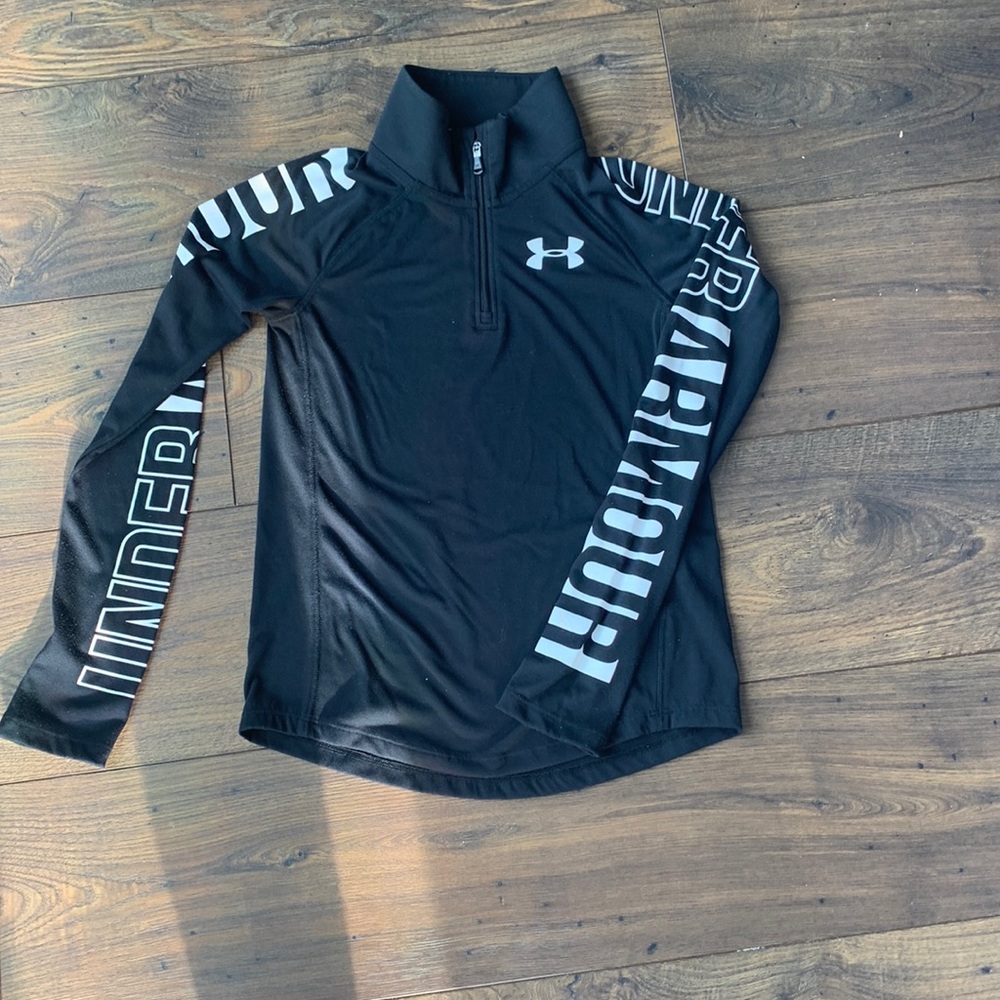 Under Armour Long Sleeve Youth M
